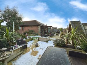 Photo 12- click for photo gallery